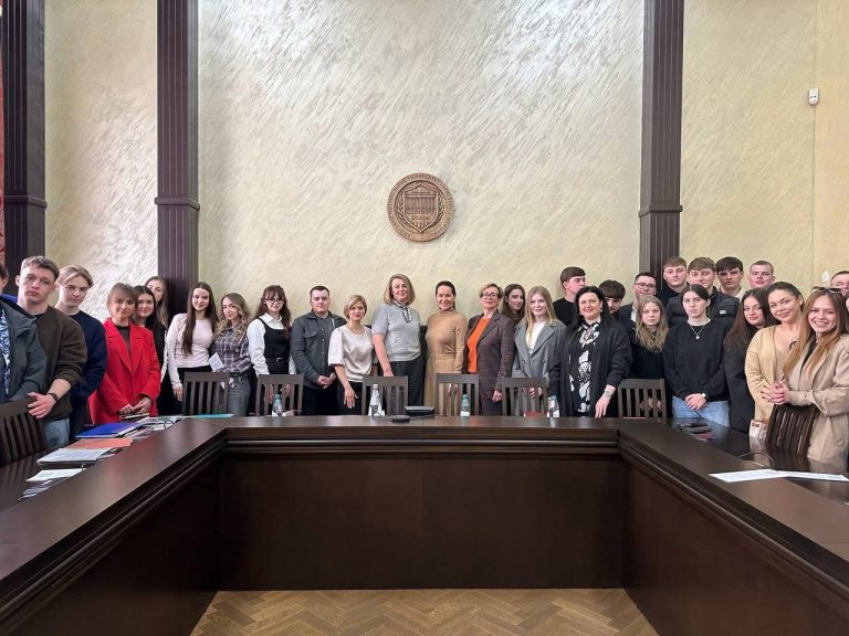 Відбулося засідання наукового гуртка з трудового права